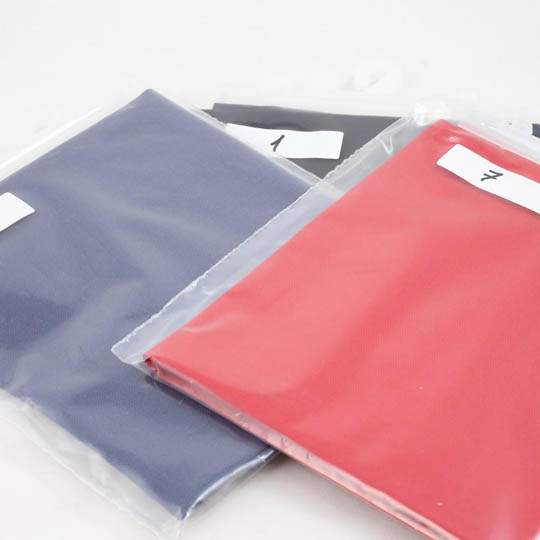 Fru Zippe Kissen-Rückseitenstoff, verschiedene Farben Schwarz