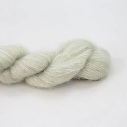 Manos del Uruguay Cabrito Hand dyed Tiza