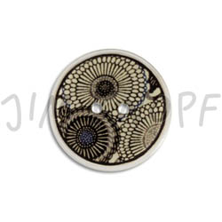 Jim Knopf Coco wood button flower motiv ecru 23mm Ecru