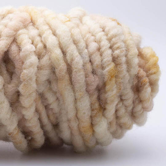 Kremke Soul Wool RUGby Teppichwolle gefärbt Natur-Kupfer meliert