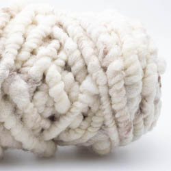 Kremke Soul Wool RUGby Teppichwolle GOTS ungefärbt Naturweiß Braun ungefärbt