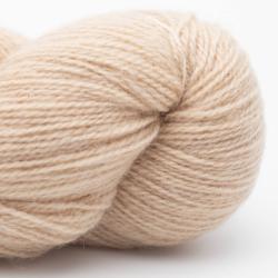 Nomadnoos Dry Desert Camel 2-ply LIGHT fingering handgesponnen gobi sand (sand)