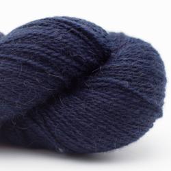 Nomadnoos Dry Desert Camel 2-ply light fingering filé à la main deep depth of seas (navy)