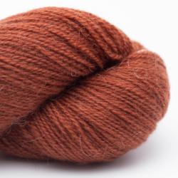 Nomadnoos Dry Desert Camel 2-ply light fingering håndspundet amber is good for your health (amber)