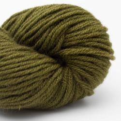 Nomadnoos Dry Desert Camel 8-ply aran handspun larix autumn smell (dark green)