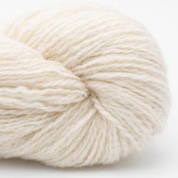 Nomadnoos Smooth Sartuul Sheep Wool 2-ply light fingering filé à la main altai white (undyed)