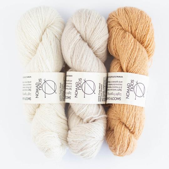 Nomadnoos Smooth Sartuul Sheep Wool 2-ply LIGHT FINGERING handgesponnen dulce de leche (pink)