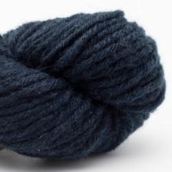 Nomadnoos Smooth Sartuul Sheep Wool 8-ply bulky handspun drama at scala (navy)