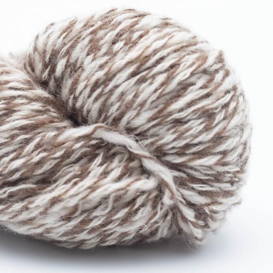 Nomadnoos So Soft Yak and Sartuul 3-ply fingering handgesponnen closer than you might sheep (white/brown)