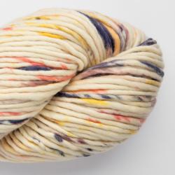 Amano Yana JOURNEYS handpainted Highlandwool 200g Heras