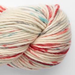 Amano Yana Journeys handpainted highland wool 200g Laka Mkaka