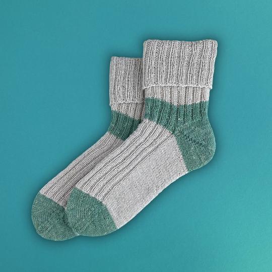 Kremke Soul Wool Pattern Lazy Love Socks englisch