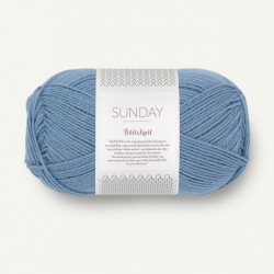 Sandnes Garn Sunday by PetiteKnit baby blue eyes