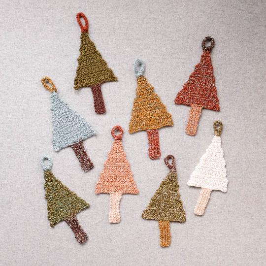 BC Garn Pattern Christmas Trees englisch