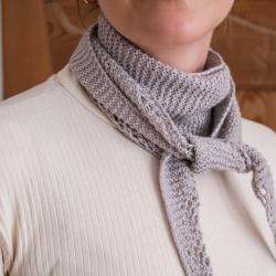 BC Garn Anleitung „Kerchief Shawl“ mit BC Garn Silkbloom