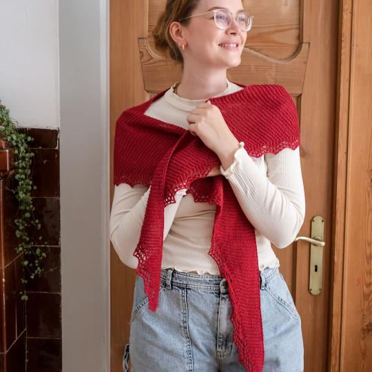 BC Garn Anleitung „Kerchief Shawl“ mit BC Garn Silkbloom deutsch