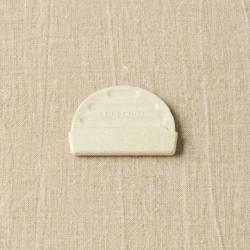 CocoKnits Sweater Care Fuzz Off Comb comb2