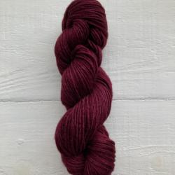 Manos del Uruguay Silk Blend uni handgefärbt Oxblood Manos del Uruguay Silk Blend uni handgefärbt Oxblood