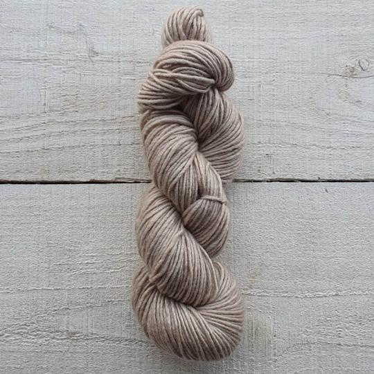 Manos del Uruguay Silk Blend uni handgefärbt Dove3019