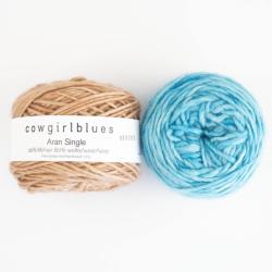 Cowgirl Blues Aran single uni Teint à la main