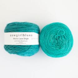 Cowgirl Blues Merino SINGLE LACE solids handgefärbt