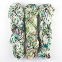 Cowgirl Blues Merino Single Lace gradient hand dyed Karma Chameleon