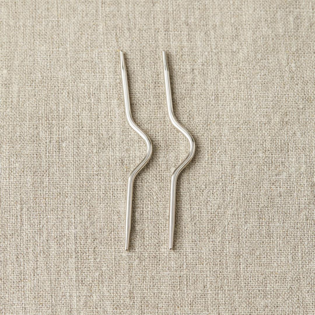 Curved Cable Needle