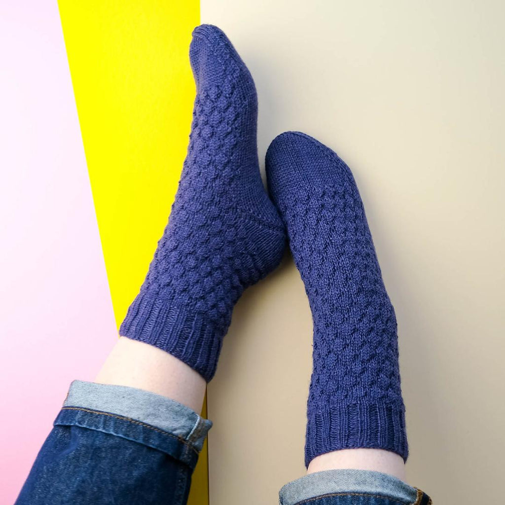 Knitting set blueberry socks