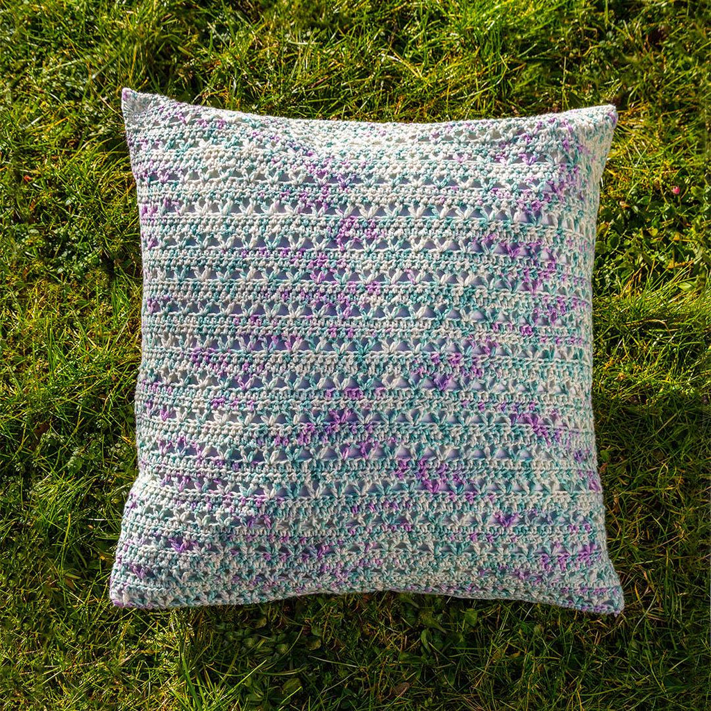 Yarn set Country Idea Wave Pattern Cushion