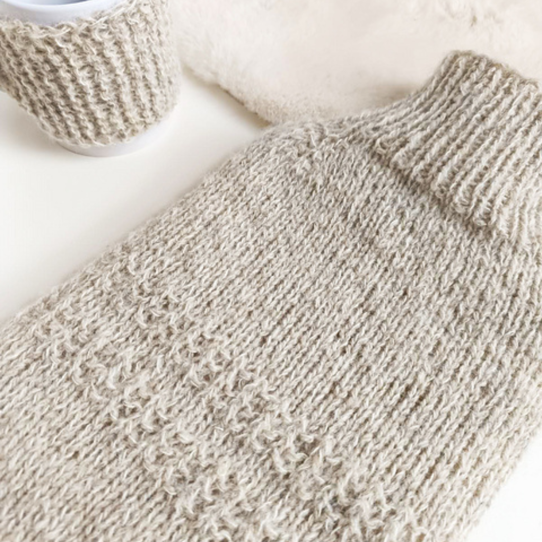 Strickset “Ruhezeit” (Tassen- & Wärmflaschenbezug)