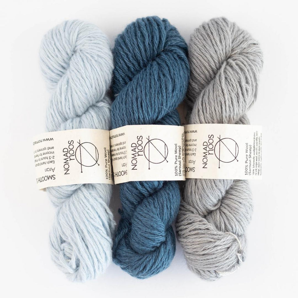 Smooth Sartuul Sheep Wool 4-ply ARAN handgesponnen