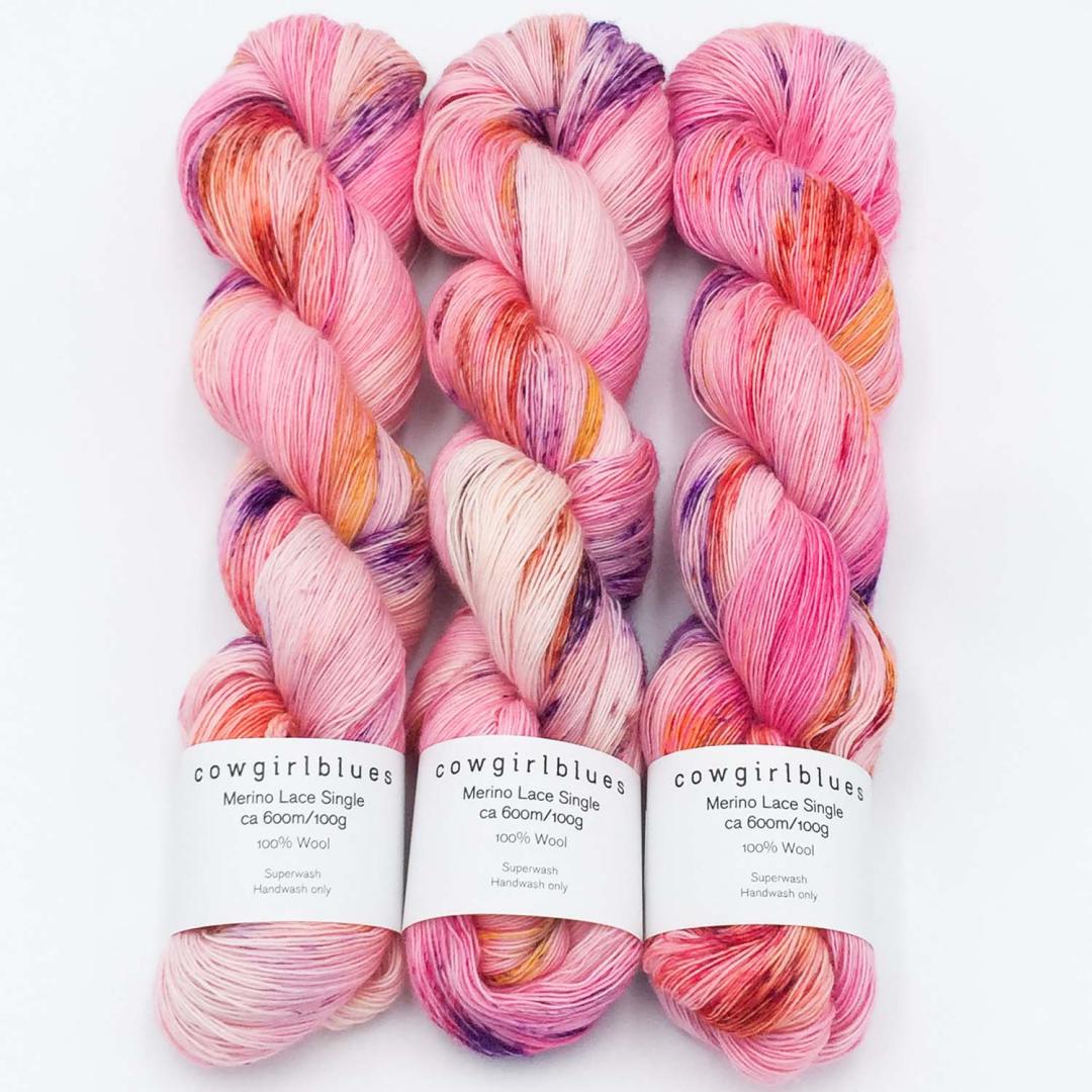 Merino SINGLE LACE gradient hand-dyed