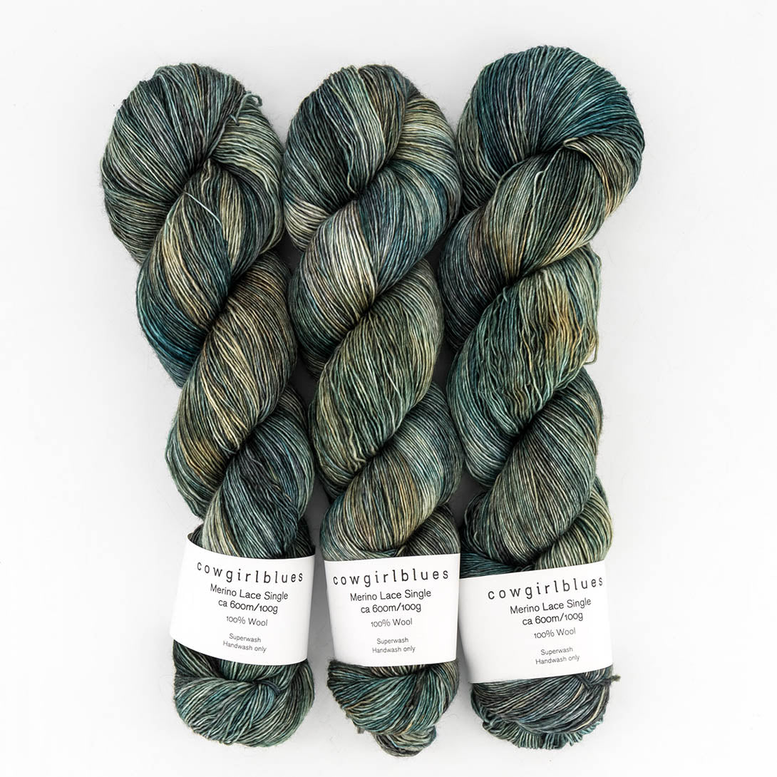 Merino SINGLE LACE gradient hand-dyed